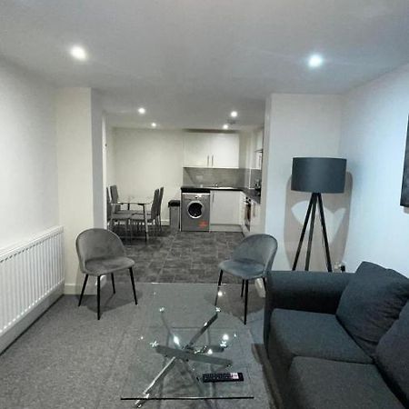2 Bed Room Luxury Apartment In Old Kent Road Londra Exterior foto
