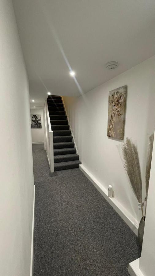 2 Bed Room Luxury Apartment In Old Kent Road Londra Exterior foto